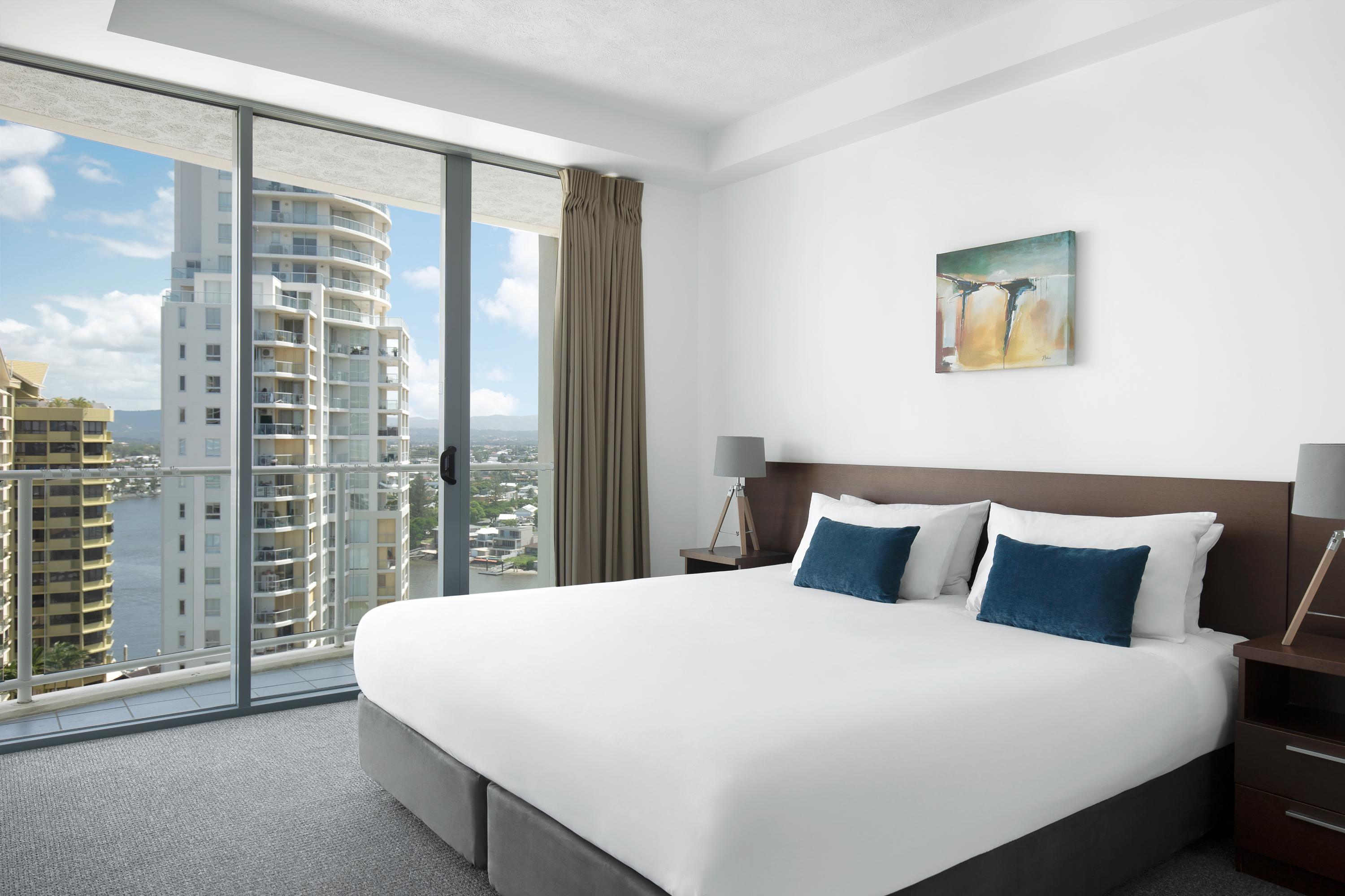 มันตรา วิงส์ เซอร์เฟอร์ พาราไดซ์ Aparthotel โกลด์โคสต์ ภายนอก รูปภาพ