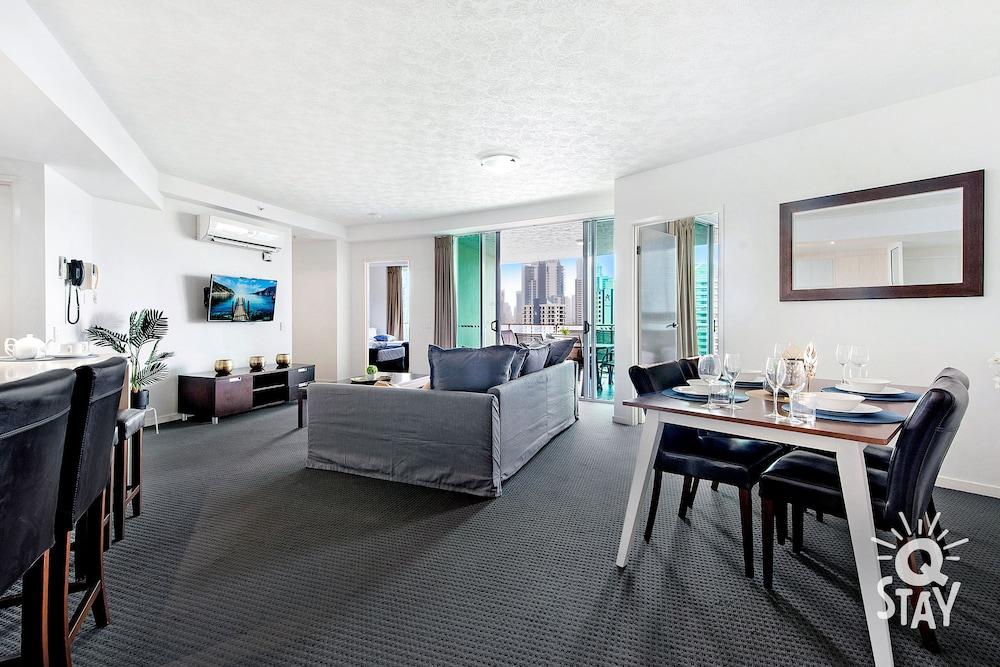 มันตรา วิงส์ เซอร์เฟอร์ พาราไดซ์ Aparthotel โกลด์โคสต์ ภายนอก รูปภาพ